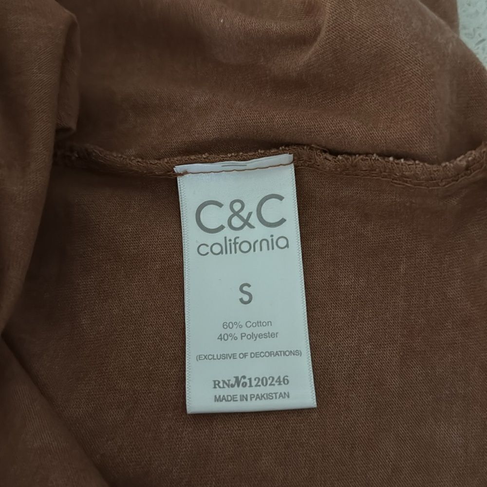 NWT C & C Collar Button Down S Earthy Casual Shirt in Rust Short Sleeve - Picture 4 of 7